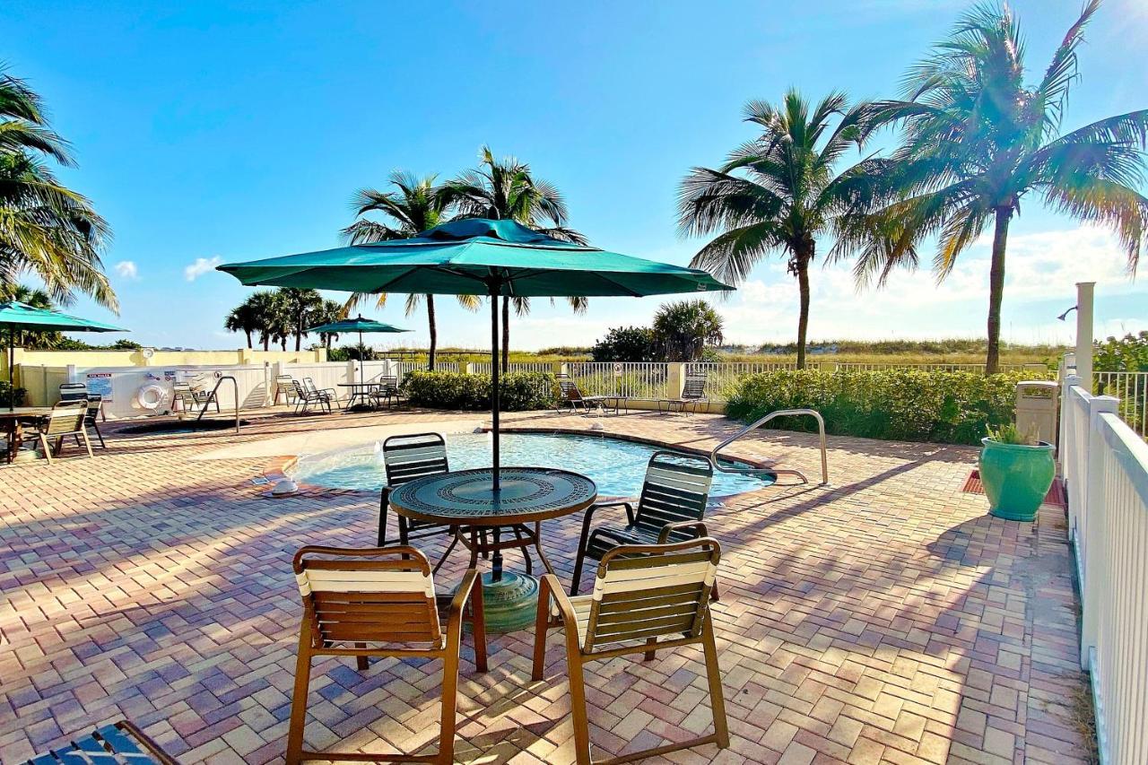Sunset Vistas Condo 203S St. Pete Beach Exteriör bild